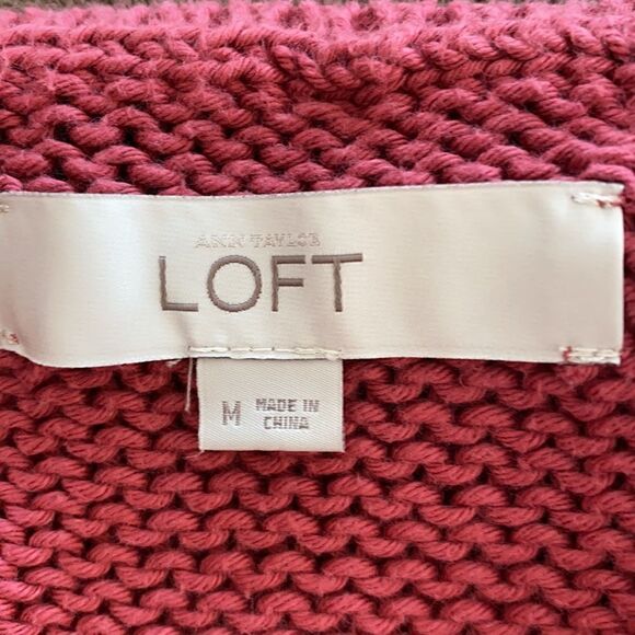 LOFT Women’s Sweater   - Picture 8 of 9